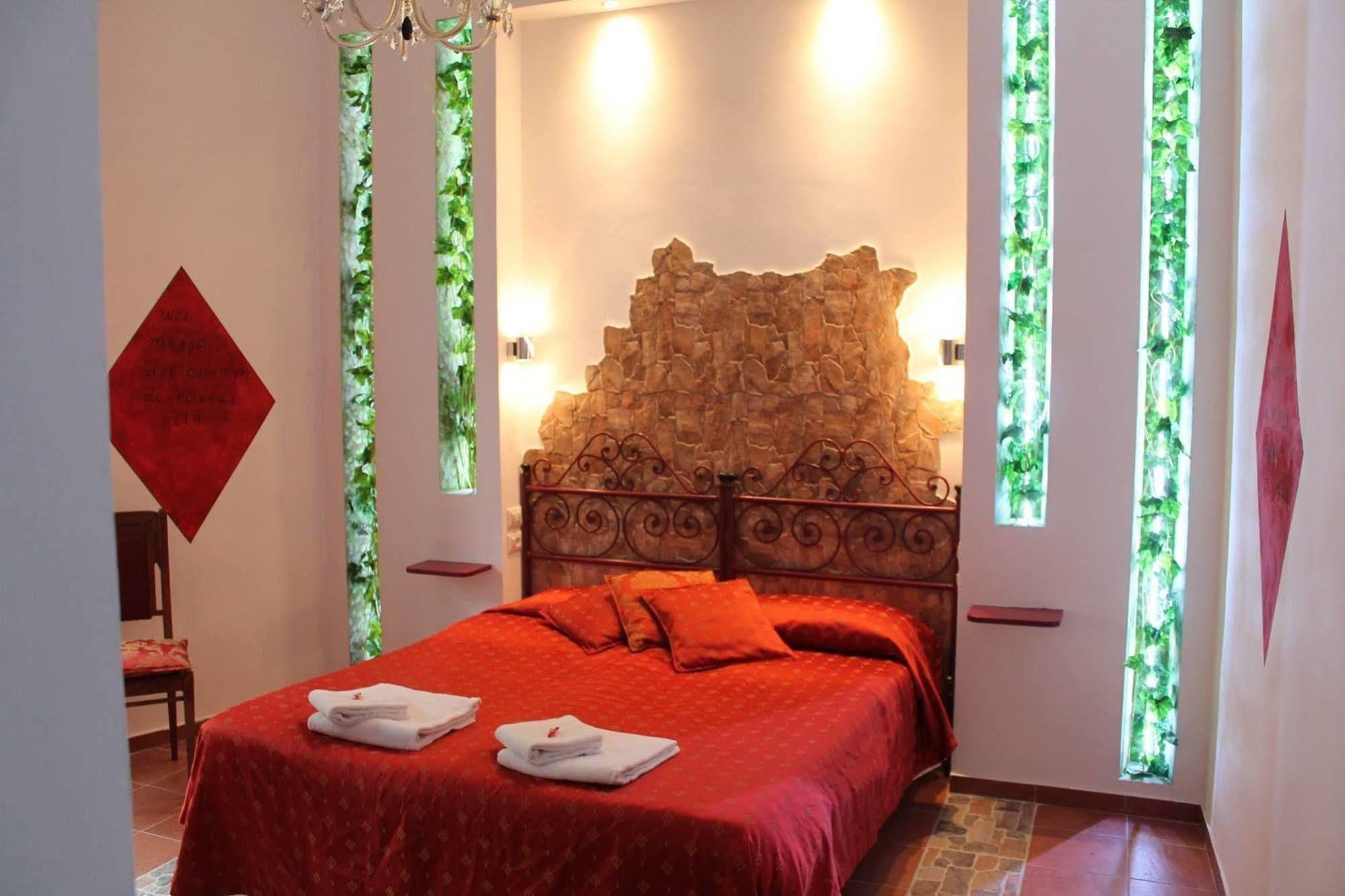 ซอจจอร์โน ซอญญา ฟิเรนเซ Bed & Breakfast ฟลอเรนซ์ ภายนอก รูปภาพ