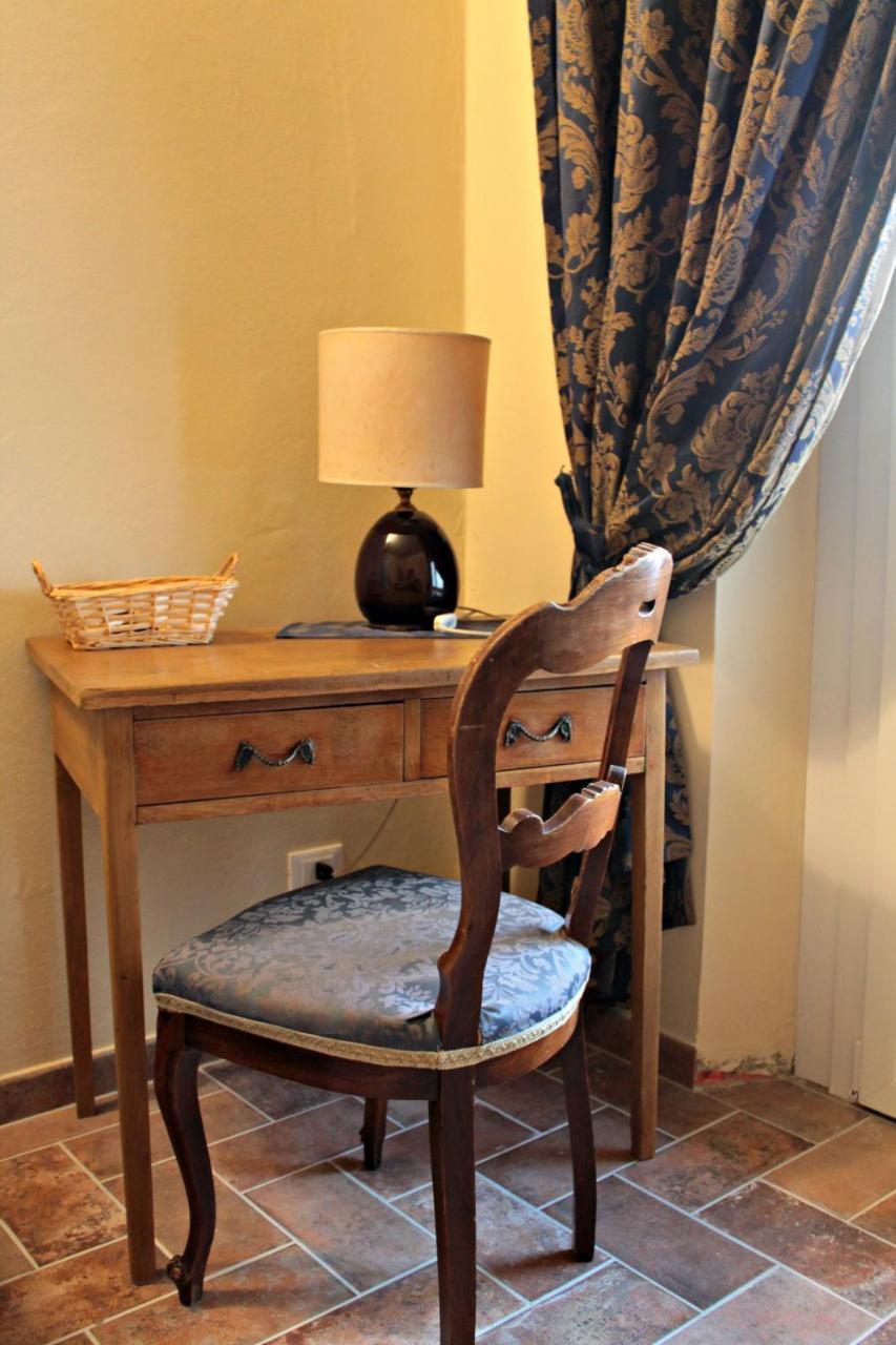 ซอจจอร์โน ซอญญา ฟิเรนเซ Bed & Breakfast ฟลอเรนซ์ ภายนอก รูปภาพ